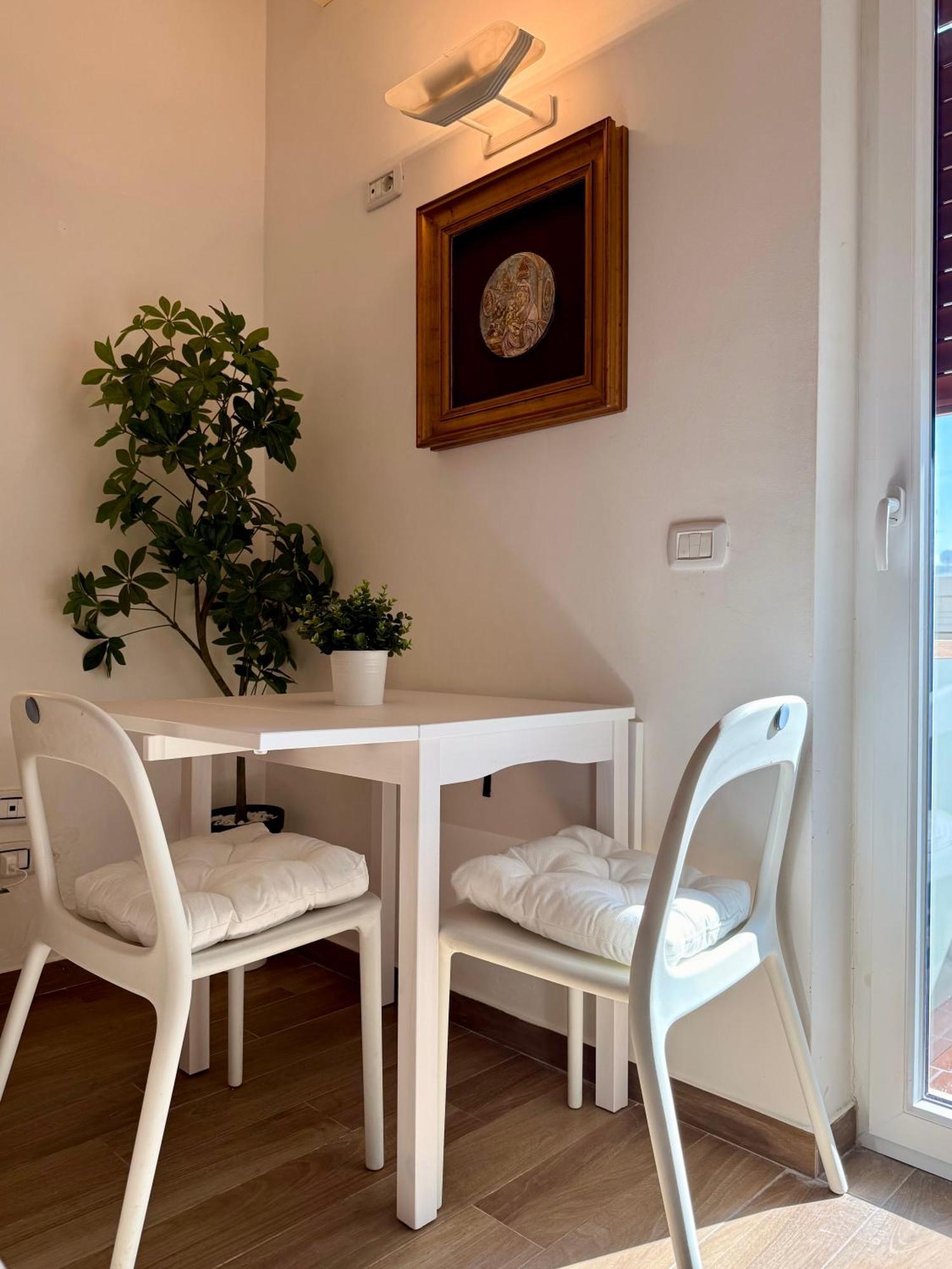 Loft Corso Trieste Free Parking & Kitchen Bari Kültér fotó